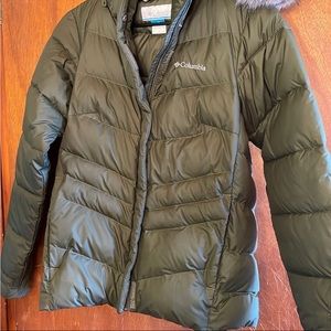 Women’s winter Columbia jacket